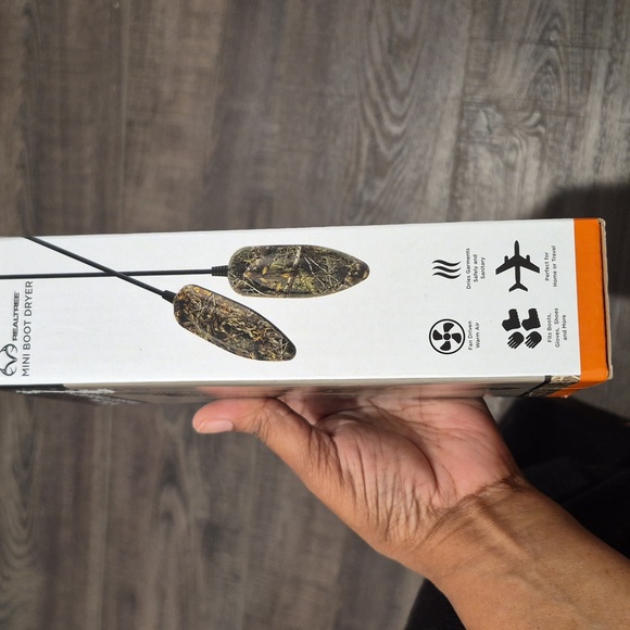 Realtree Mini Boot Dryer& Warmer NEW - Picture 4 of 5